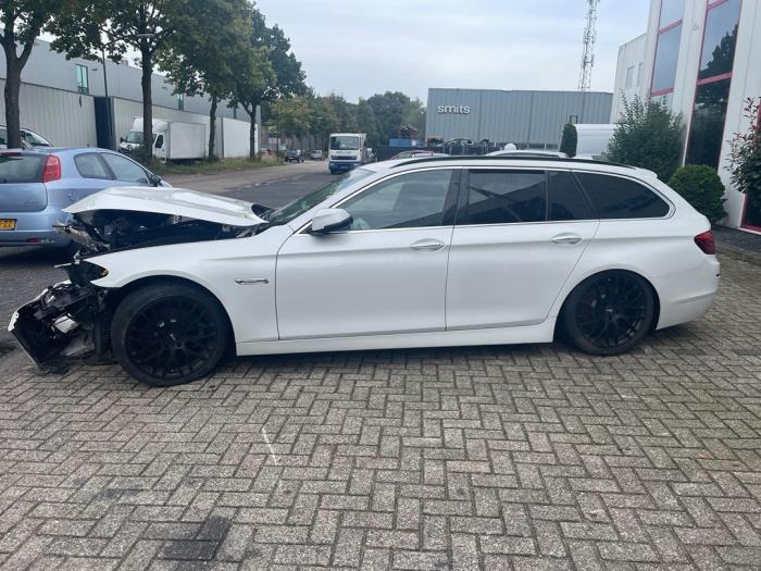 BMW 5-Serie Sloopvoertuig (2015, Wit)