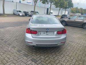 BMW 3 serie 318d 2.0 16V Sloopvoertuig (2015, Grijs)