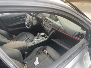 BMW 3 serie 318d 2.0 16V Sloopvoertuig (2015, Grijs)