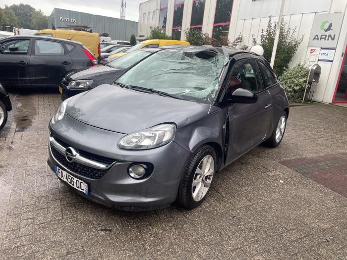Opel Adam 1.4 16V Bi-Fuel Ecoflex Sloopvoertuig (2018, Metallic, Muisgrijs)
