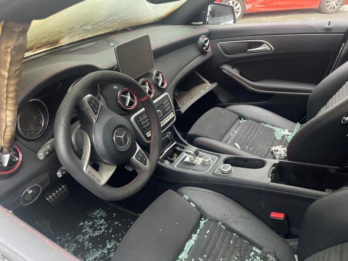 Mercedes CLA AMG 2.0 CLA-45 AMG Turbo 16V Sloopvoertuig (2016, Wit)