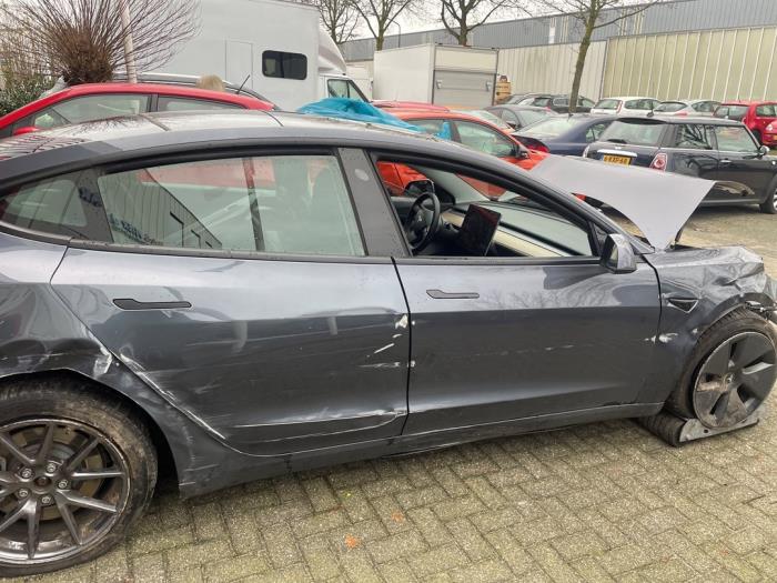 Tesla Model 3 EV AWD Sloopvoertuig (2020, Grijs)