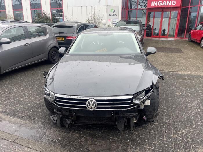 Volkswagen Passat 2.0 TDI 16V 190 Sloopvoertuig (2016, Grijs)