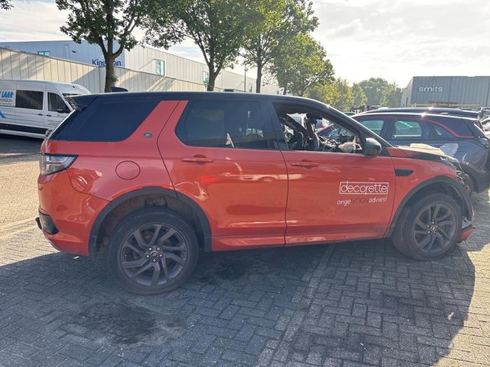 Landrover Discovery Sport 2.0 TD4 150 16V Sloopvoertuig (2017, Rood)