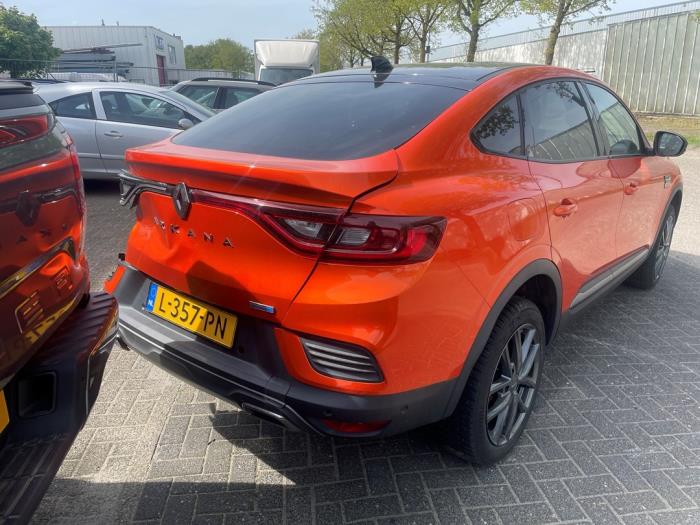 Renault Arkana 1.6 E-Tech 145 16V Sloopvoertuig (2021, Oranje)
