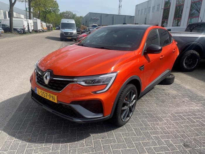 Renault Arkana 1.6 E-Tech 145 16V Sloopvoertuig (2021, Oranje)