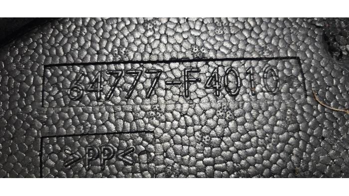 Toyota C-HR 1.8 16V Hybrid Sloopvoertuig (2017, Grijs)