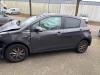 Toyota Yaris III 1.5 16V Hybrid Sloopvoertuig (2020, Grijs)