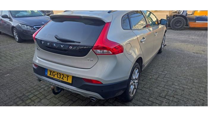 Volvo V40 Cross Country 1.5 T3 16V Geartronic Sloopvoertuig (2019, Bruin)