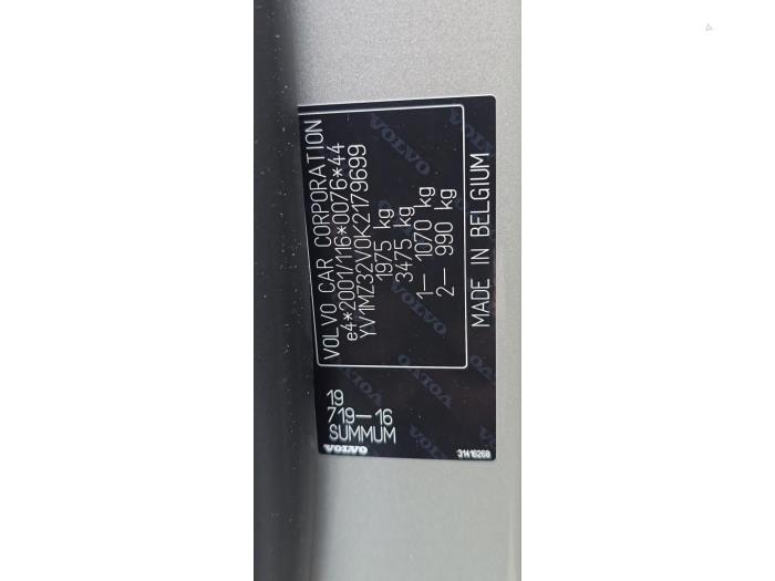 Volvo V40 Cross Country 1.5 T3 16V Geartronic Sloopvoertuig (2019, Bruin)