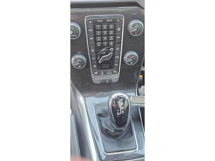 Volvo V40 Cross Country 1.5 T3 16V Geartronic Sloopvoertuig (2019, Bruin)