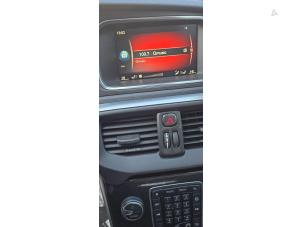Volvo V40 Cross Country 1.5 T3 16V Geartronic Sloopvoertuig (2019, Bruin)