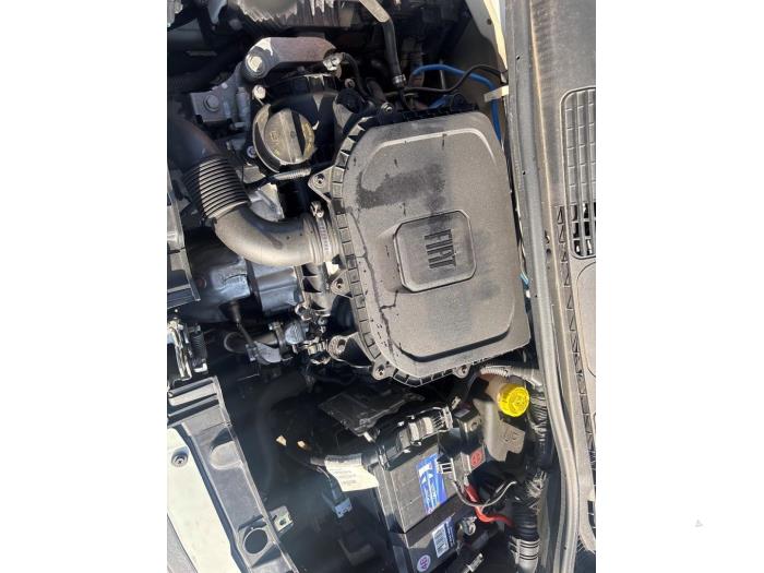 Fiat Panda/Pandina 1.0 Hybrid Sloopvoertuig (2020, Wit)