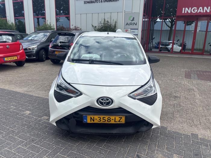 Toyota Aygo 1.0 12V VVT-i Sloopvoertuig (2021, Wit)