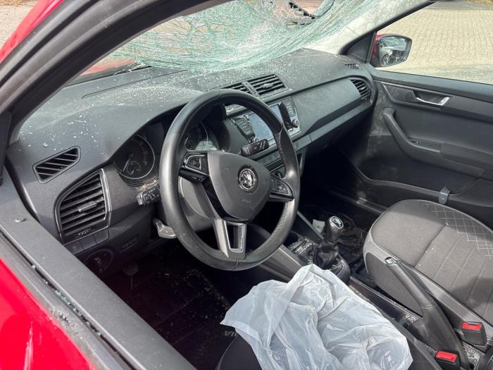 Skoda Fabia III Combi 1.0 TSI 12V Sloopvoertuig (2019, Rood)
