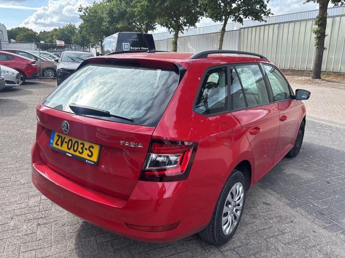 Skoda Fabia III Combi 1.0 TSI 12V Sloopvoertuig (2019, Rood)