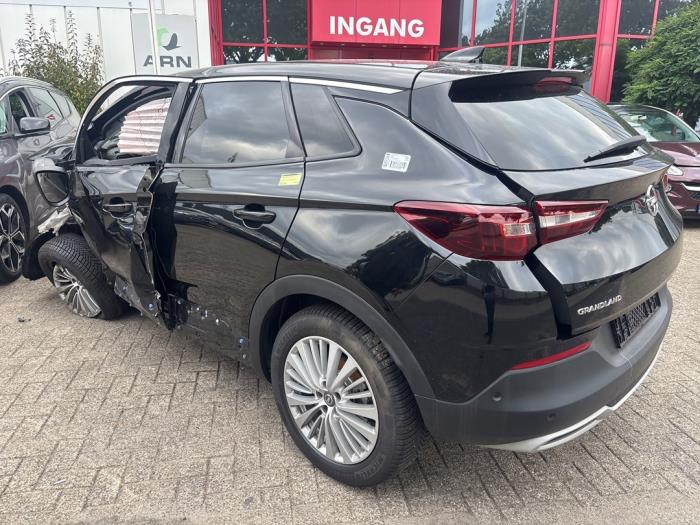 Opel Grandland 1.2 Turbo 12V Sloopvoertuig (2019, Zwart)