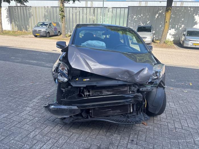 Hyundai iX20 1.4i 16V Sloopvoertuig (2015, Bruin)