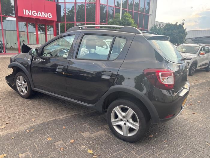 Dacia Sandero II 0.9 TCE 12V Sloopvoertuig (2015, Zwart)