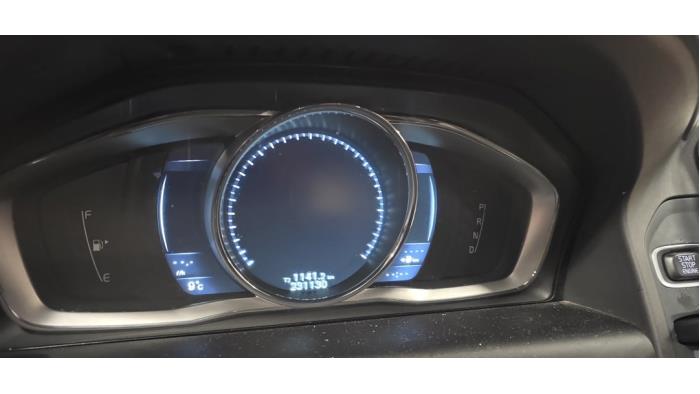 Volvo XC60 I 2.4 D5 20V AWD Geartronic Sloopvoertuig (2015, Zwart)