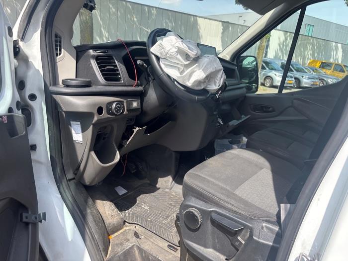 Ford Transit Custom 2.0 EcoBlue 170 Sloopvoertuig (2024, Zwart)