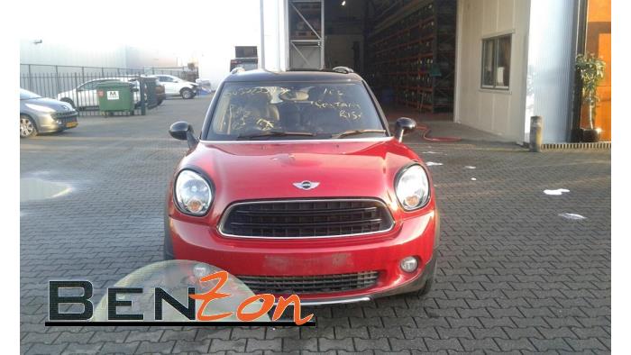 Mini Countryman Sloopvoertuig (2015, Metallic, Rood)