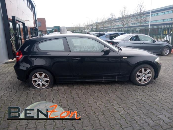 BMW 1 serie 116i 1.6 16V Sloopvoertuig (2008, Zwart)