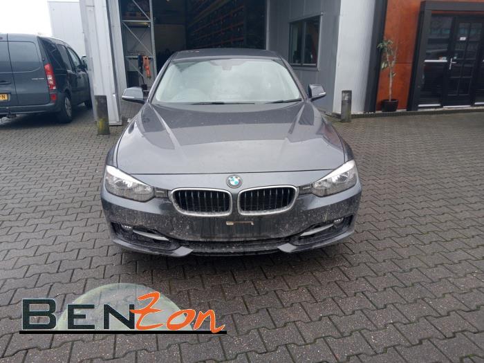 BMW 3 serie 320i 2.0 16V Sloopvoertuig (2012, Metallic, Grijs)