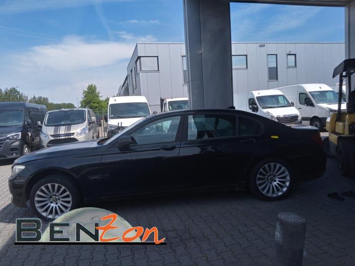 BMW 7 serie 750i,Li,LiS V8 32V Sloopvoertuig (2011, Zwart)