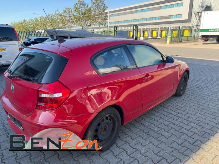 BMW 1 serie 116i 1.6 16V Sloopvoertuig (2008, Rood)