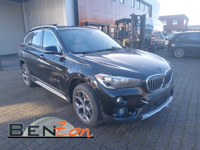 BMW X1 sDrive 28i 2.0 16V Twin Power Turbo Sloopvoertuig (2017, Zwart)