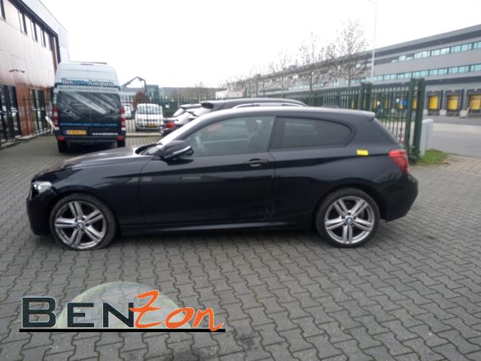 BMW 1 serie 118d 2.0 16V Sloopvoertuig (2012, Metallic, Zwart, Saffierblauw, Saffierzwart)