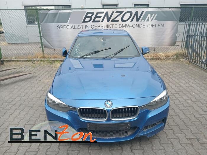 BMW 3 serie 320d 2.0 16V Sloopvoertuig (2015, Metallic, Blauw)