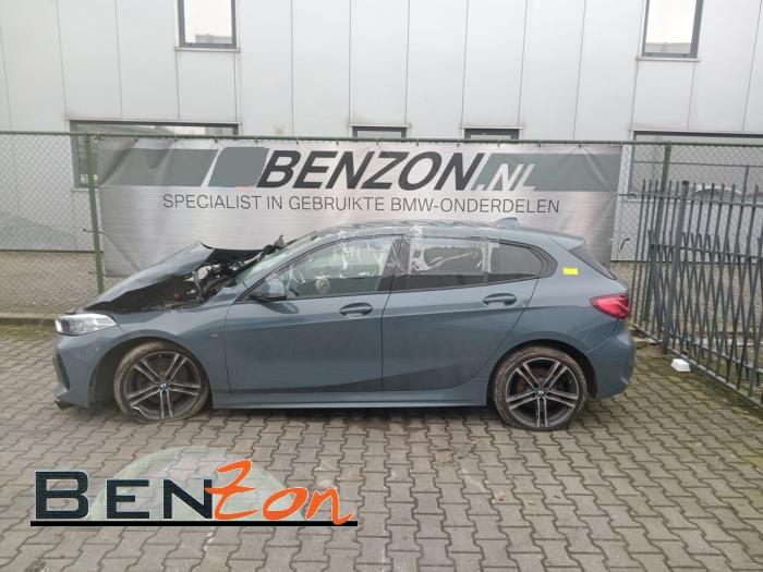 BMW 1 serie 118i 1.5 TwinPower 12V Sloopvoertuig (2021, Metallic)