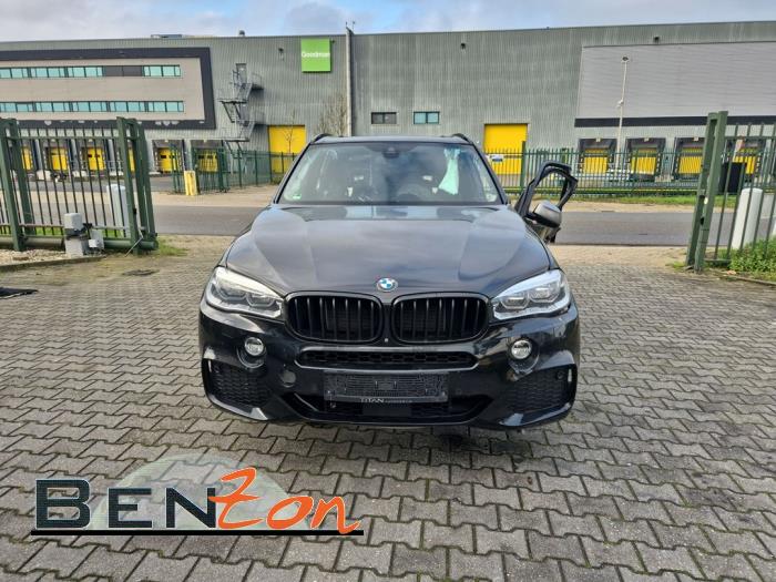 BMW X5 M50d 3.0 24V Sloopvoertuig (2014)