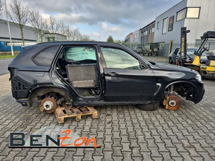 BMW X5 M50d 3.0 24V Sloopvoertuig (2014)