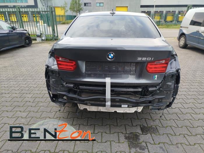 BMW 3 serie 320i 2.0 16V Sloopvoertuig (2012, Metallic, Grijs)