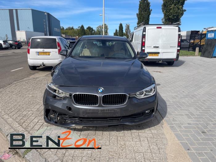 BMW 3 serie Touring 318i 1.5 TwinPower Turbo 12V Sloopvoertuig (2017, Metallic, Grijs)
