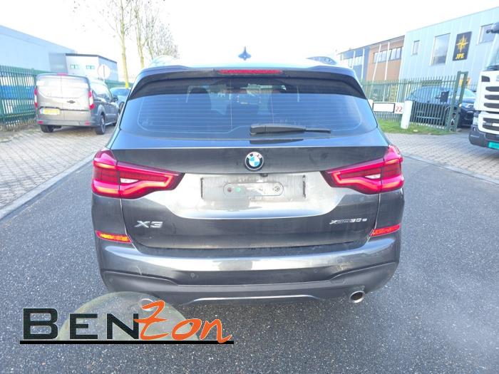 BMW X3 Sloopvoertuig (2020, Donker, Grijs)