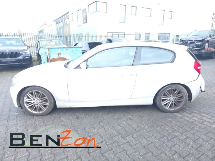 BMW 1 serie 118i 16V Sloopvoertuig (2009, Wit)