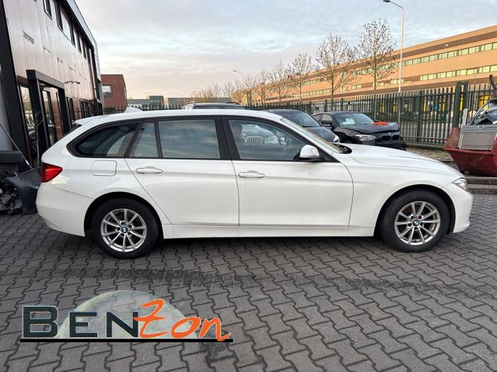 BMW 3 serie Touring 316d 2.0 16V Sloopvoertuig (2013, Wit)