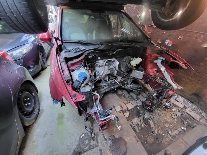 Seat Ibiza IV SC 1.2 TDI Ecomotive Sloopvoertuig (2011, Rood)