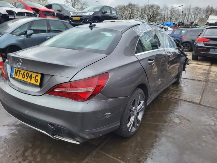 Mercedes CLA 1.6 CLA-180 16V Sloopvoertuig (2017, Grijs)