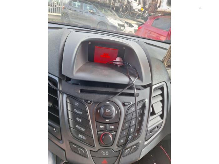 Ford Fiesta 6 1.25 16V Sloopvoertuig (2009, Rood)