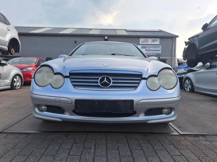 Mercedes C Sportcoupé 1.8 C-200K 16V Sloopvoertuig (2006, Grijs)