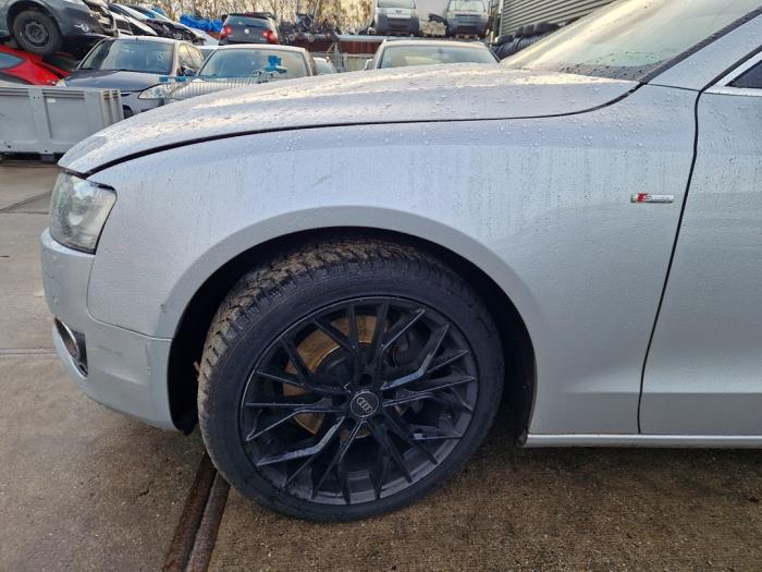 Audi A5 Sportback 2.0 TFSI 16V Quattro Sloopvoertuig (2010, Grijs)