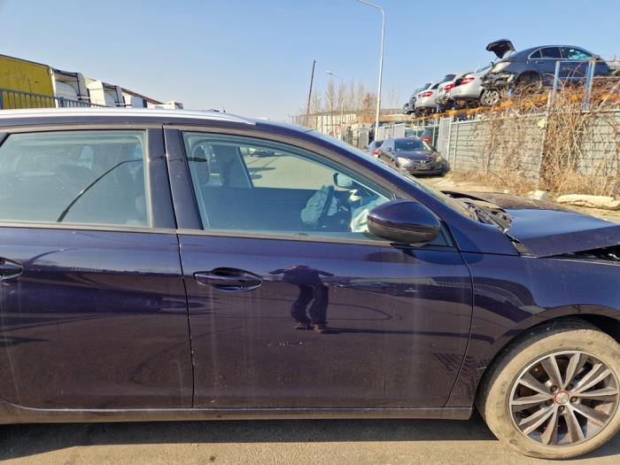 Peugeot 308 SW 1.6 BlueHDi 120 Sloopvoertuig (2014, Blauw)