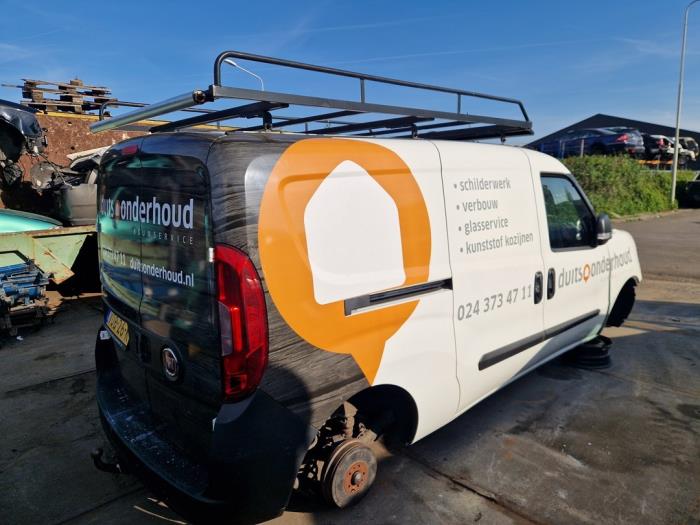 Fiat Doblo Cargo 1.6 D Multijet Sloopvoertuig (2019, Wit)