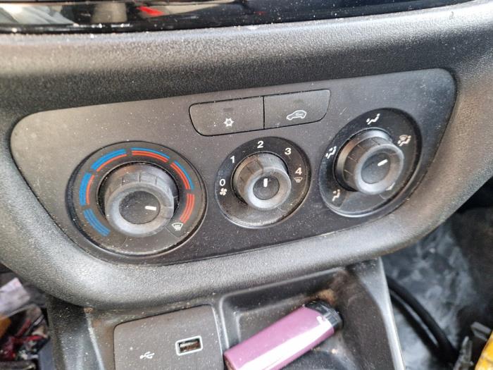 Fiat Doblo Cargo 1.6 D Multijet Sloopvoertuig (2019, Wit)