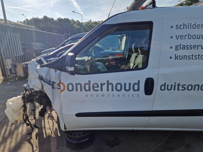 Fiat Doblo Cargo 1.6 D Multijet Sloopvoertuig (2019, Wit)